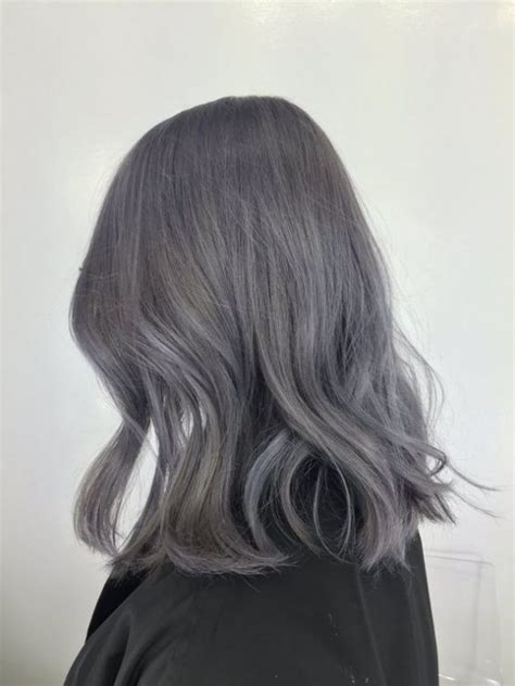 鐵 灰色 頭髮